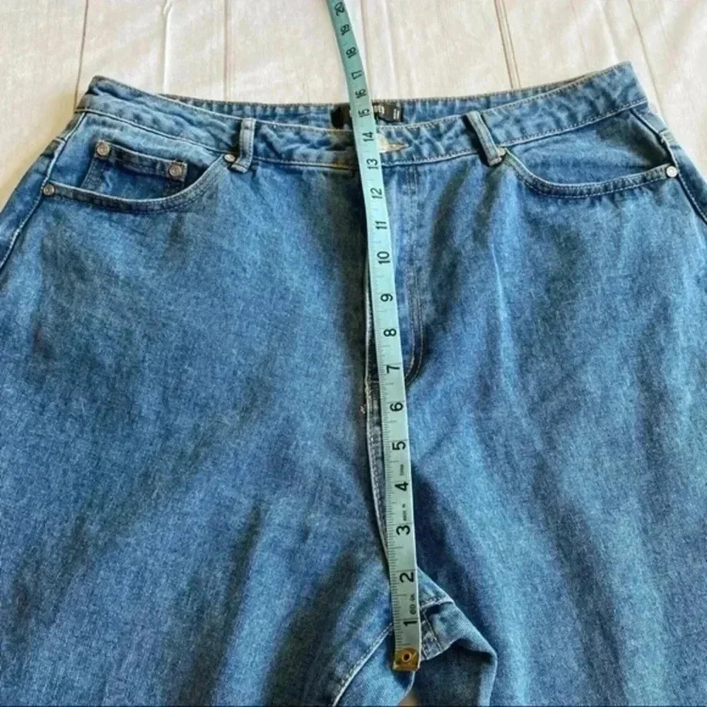 Missguided NWT Light Blue High Rise Boyfriend Jean 12R - Picture 8 of 15